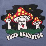 画像4: PUNK DRUNKERS（パンクドランカーズ）毒キノコTEE /D.BLUE (4)