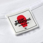 画像4: PUNK DRUNKERS（パンクドランカーズ）ぼくらのヒーローTEE / WHITE (4)